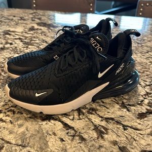 Nike Air Max 270